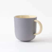 mug-blueberry-yellow-right