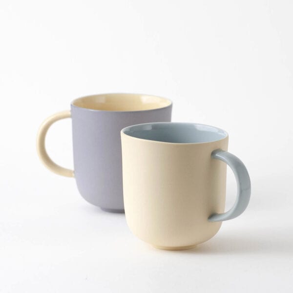 mug-pair-yellow-blue-blueberry a pair of minimal coffee mugs