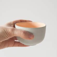 mini-sage-apricot-in-hand minimal mini cup in hand