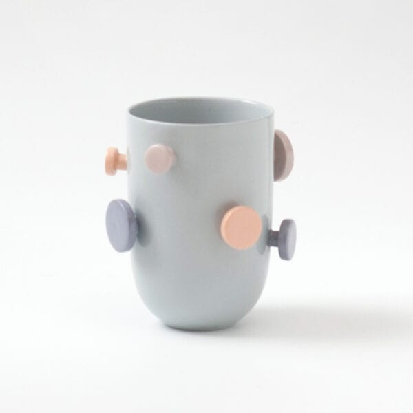 Buttons cup